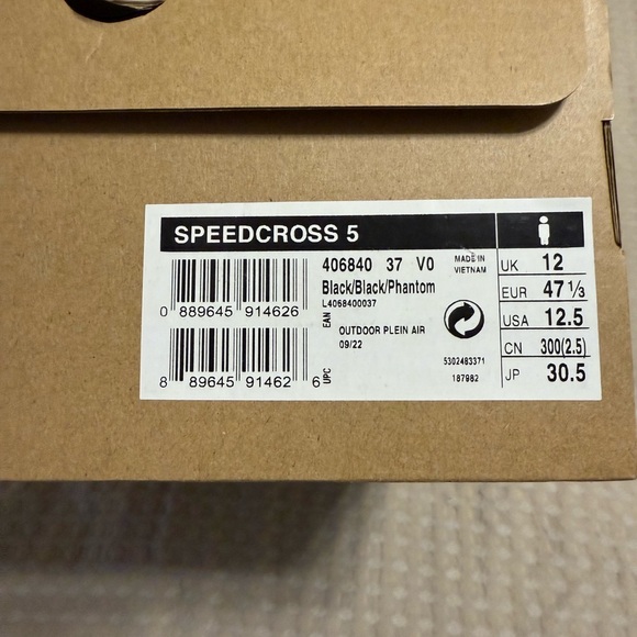 BEAND NEW!! Salomon speed cross 5 shoes. - Picture 3 of 3